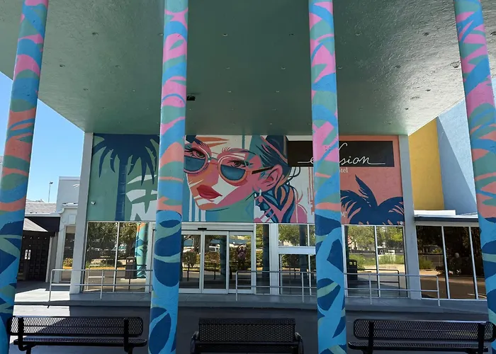 Envision Hotel Miami International Airport