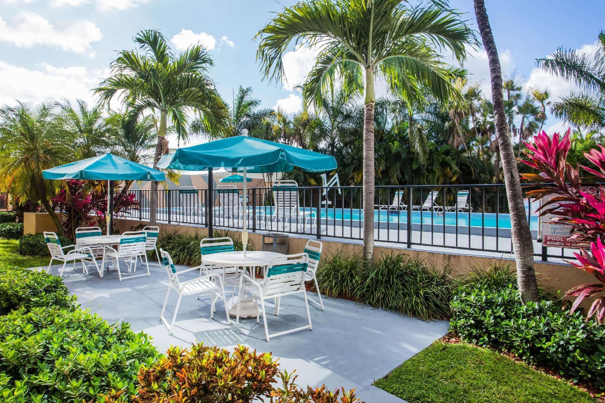 Envision Miami International Airport 3* Medley