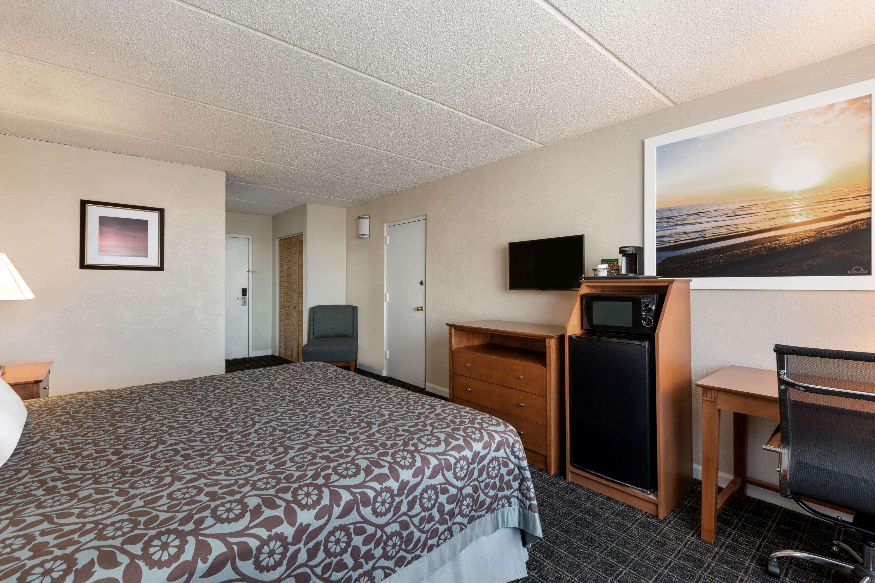 Envision Miami International Airport Hotel 3*