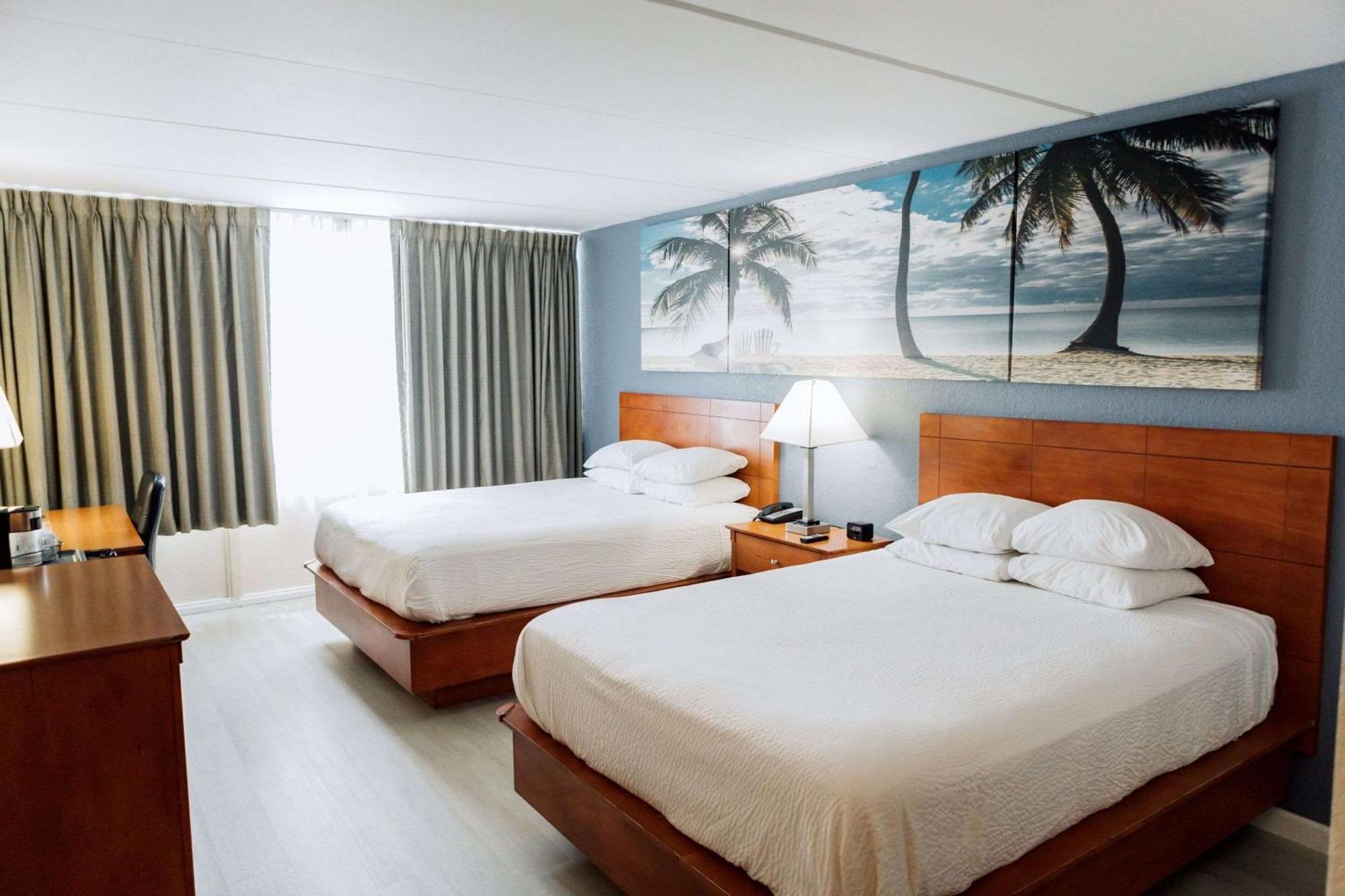 Hotel Envision Miami International Airport 3*