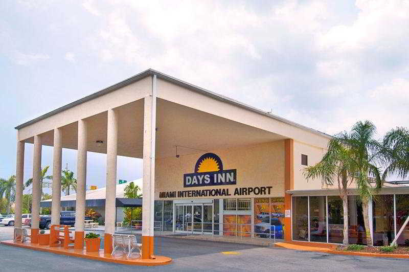 Hotel Envision Miami International Airport
